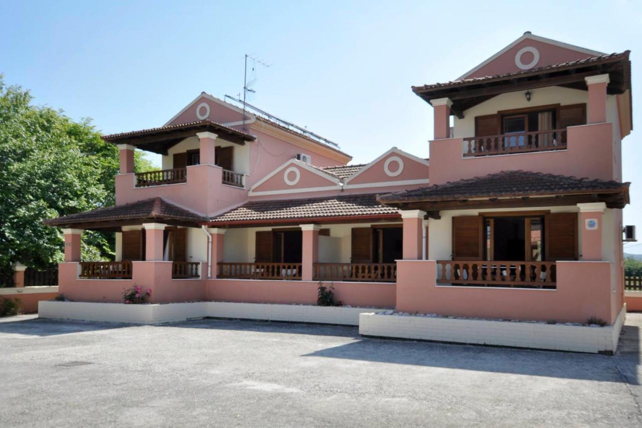 Louvros Apartments Sidárion Exterior photo
